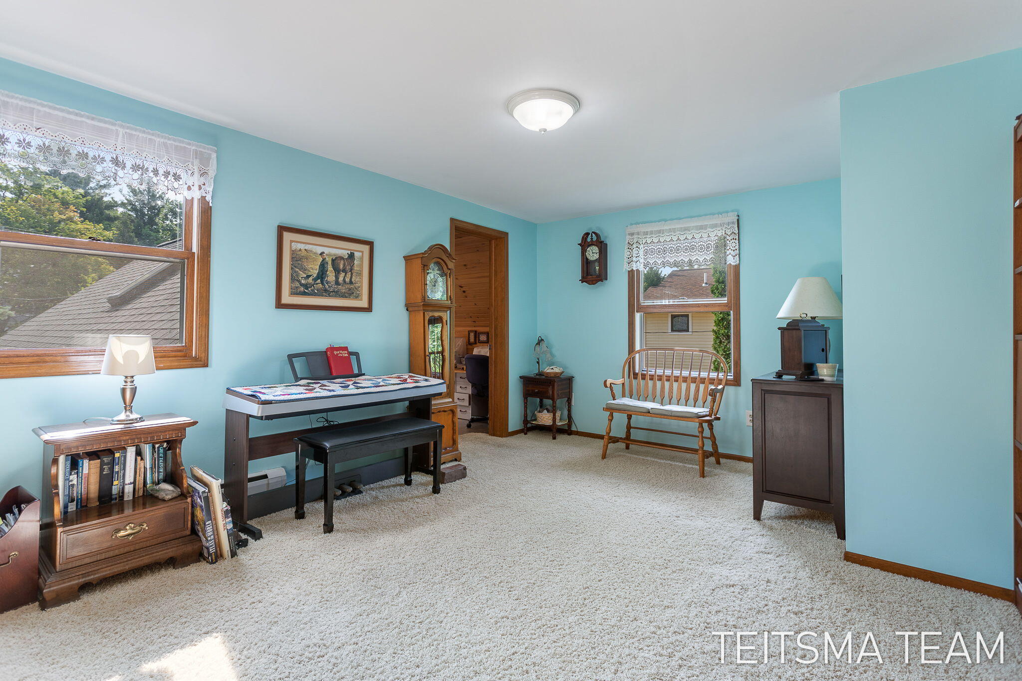 17871 168th Avenue Spring Lake, MI 49456 - Photo 36 of 55 Upper Level Bedroom