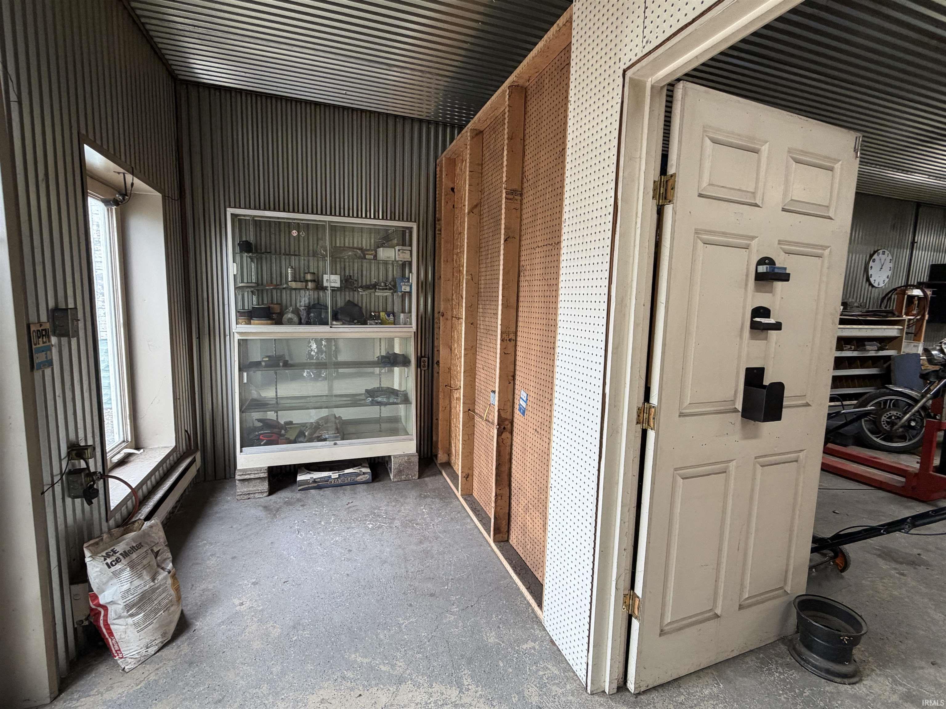 208 East Main Street Butler, IN 46721 - Photo 19 of 21