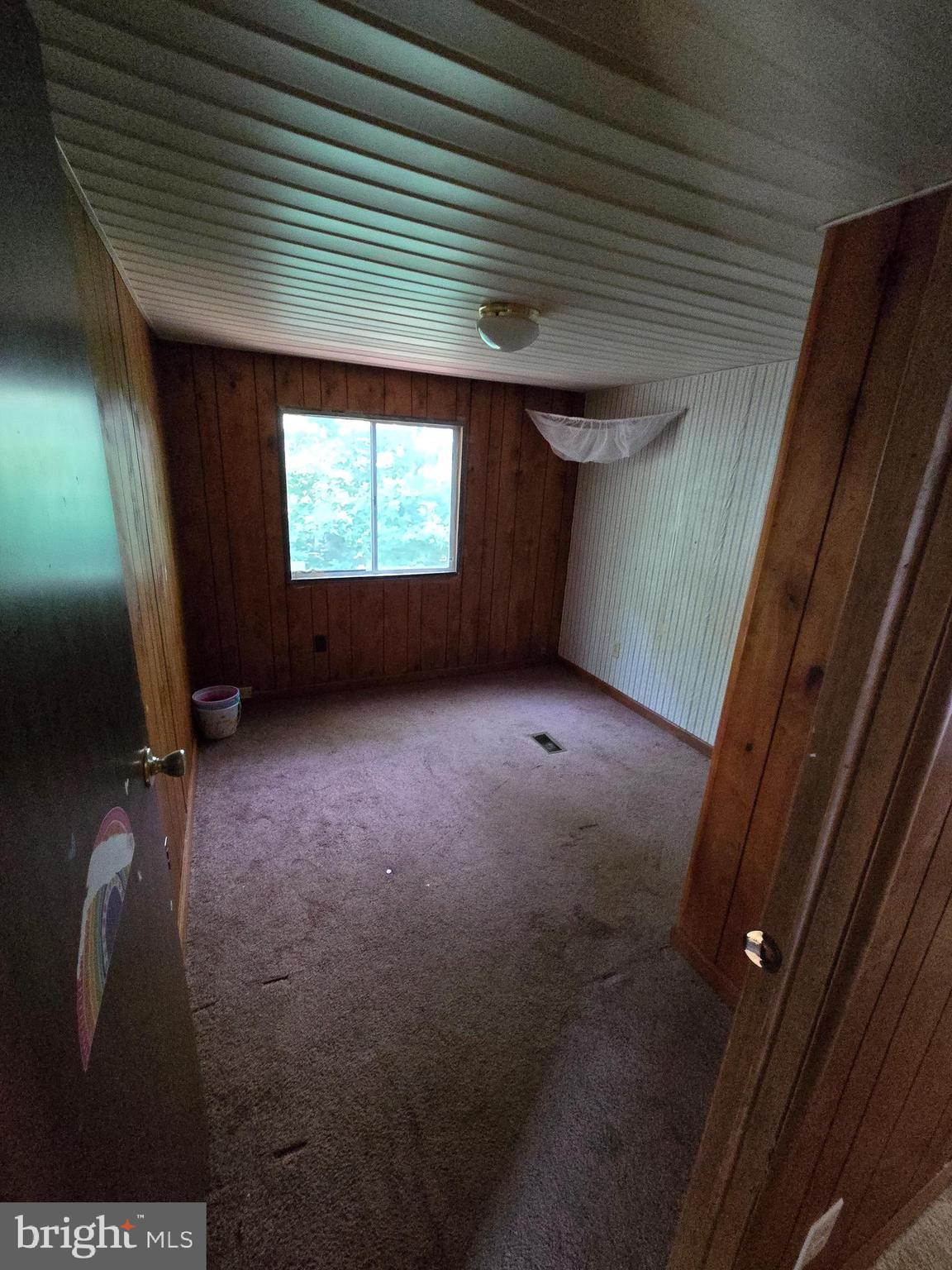 36676 Bi State Boulevard Delmar, DE 19940 - Photo 26 of 32 a view of empty room with window