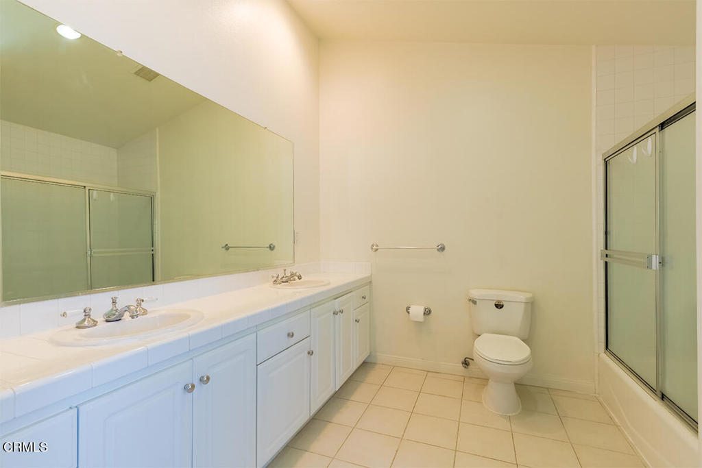 4516 Ramsdell Avenue, Unit 103 La Crescenta, CA 91214 - Photo 14 of 22 4516 Ramsdell Ave. La Cresenta-26 (1)