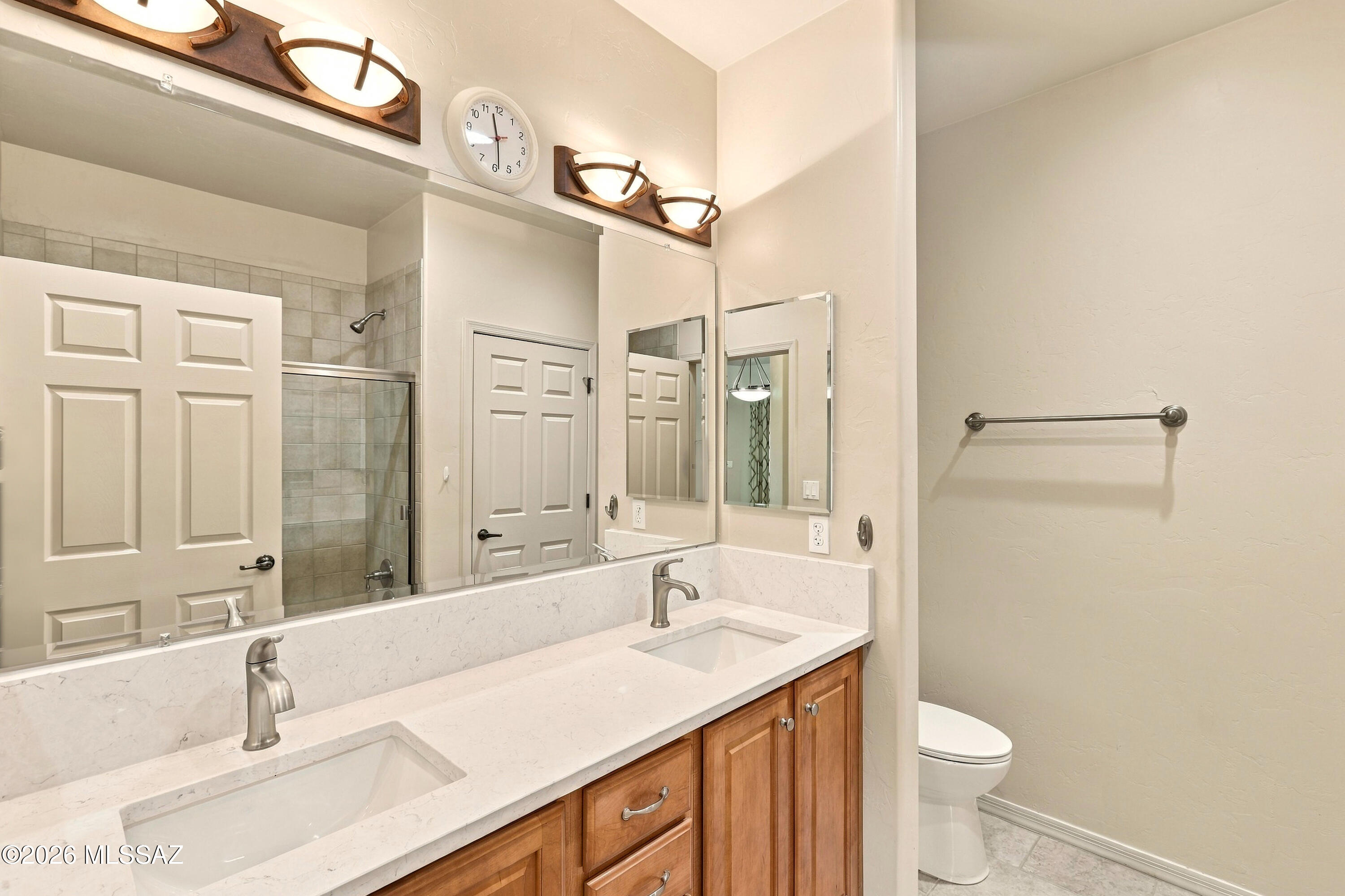 160 Sharon Road Vail, AZ 85641 - Photo 14 of 24 GUEST BATH