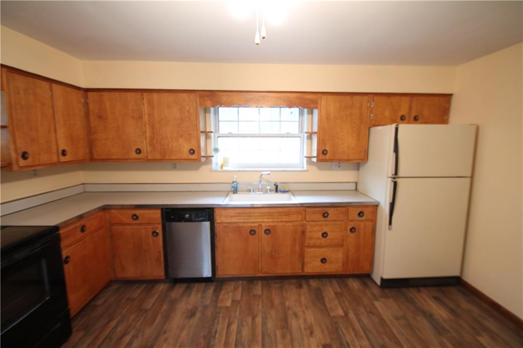 597 Armbrust - Hecla Road Hunker, PA 15639 - Photo 9 of 17 kitchen