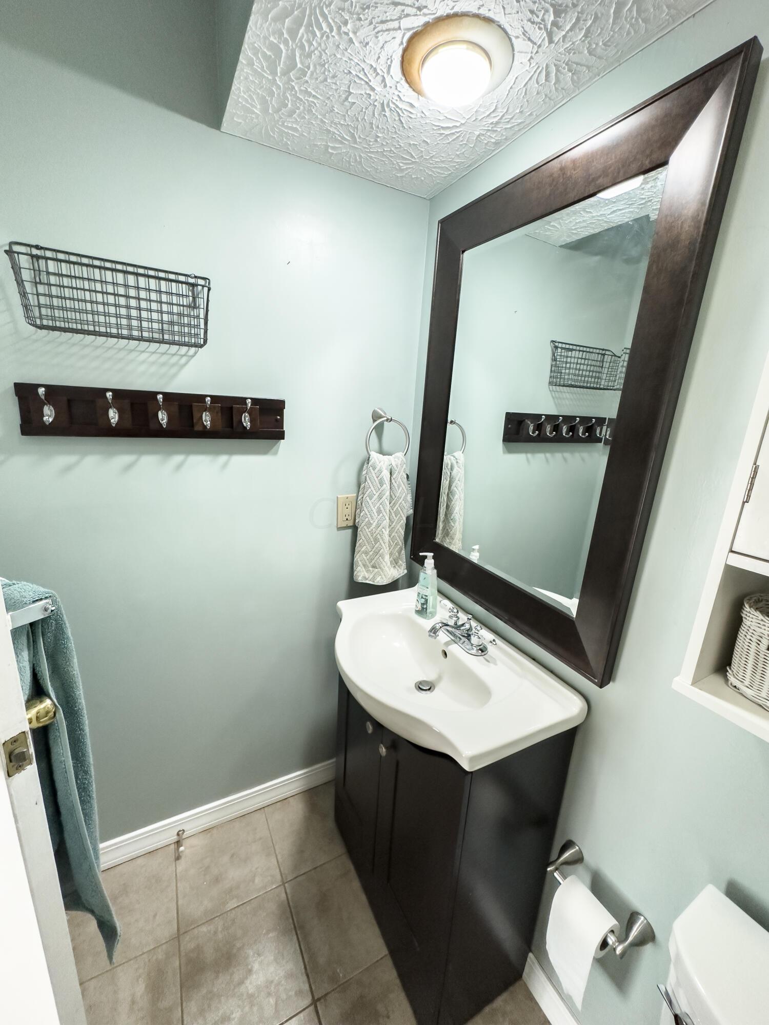 8007 Harriott Road Dublin, OH 43017 - Photo 22 of 50 JPG21