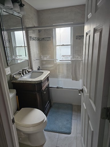 28227 West Fox River Road Cary, IL 60013 - Photo 7 of 13 a bathroom with a sink toilet and shower