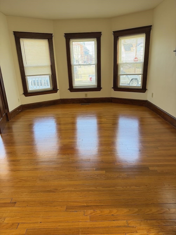 182 Western Avenue, Unit 1 Lynn, MA 01902 - Photo 3 of 9