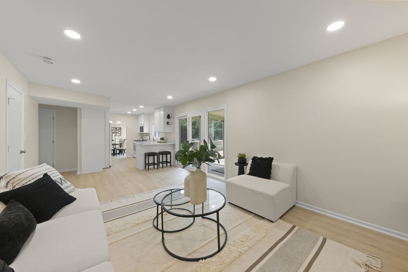 2235 Highfield Court Aurora, IL 60504 - Photo 12 of 31 a living room with furniture and white walls