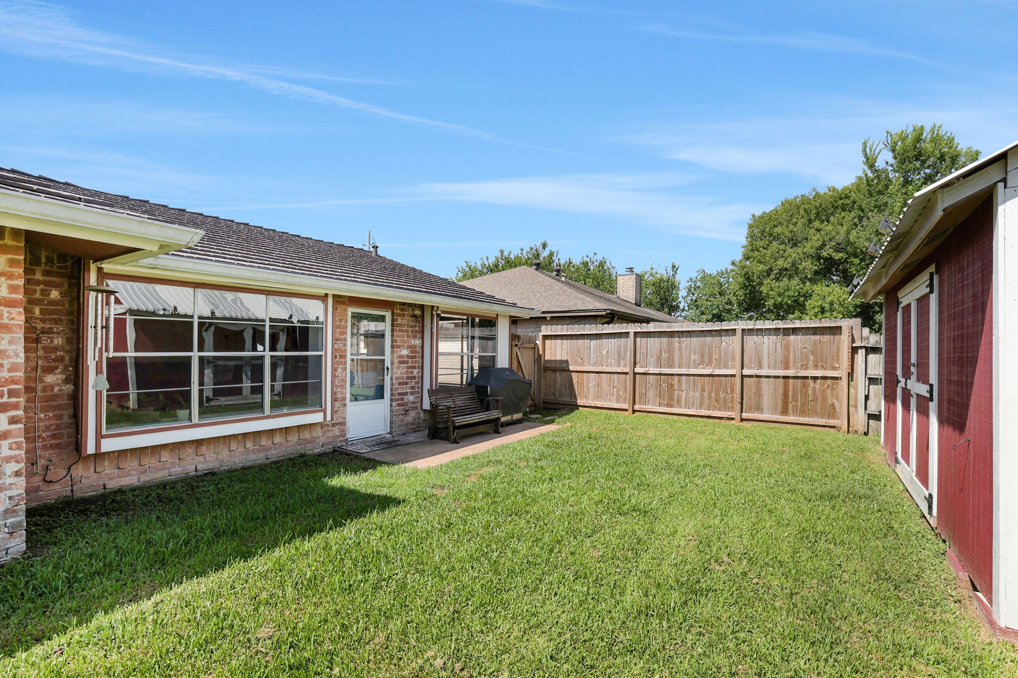 8515 Oakhaven Road La Porte, TX 77571 - Photo 6 of 30 Gallery Image 6