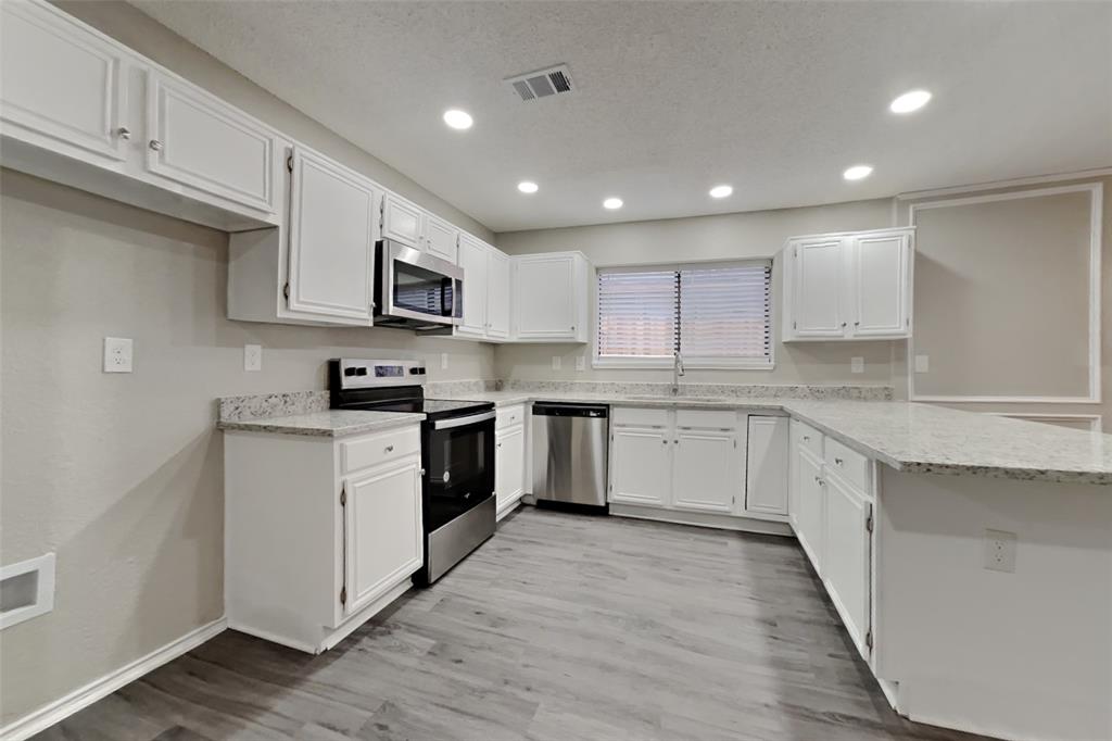 7200 Indiana Avenue Fort Worth, TX 76137 - Photo 5 of 20