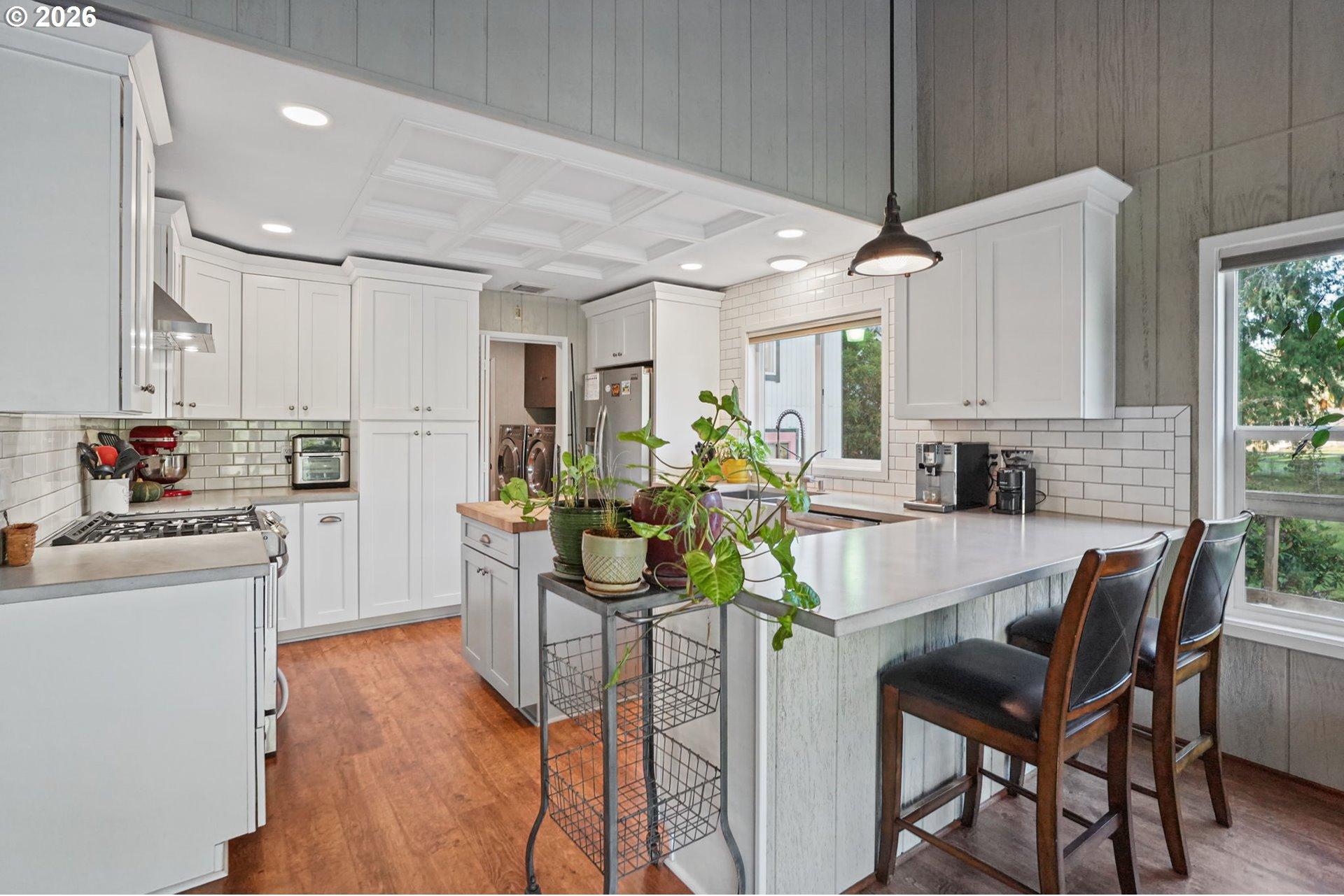 9959 Sweet Creek Road Mapleton, OR 97453 - Photo 12 of 48 Gallery Image 12