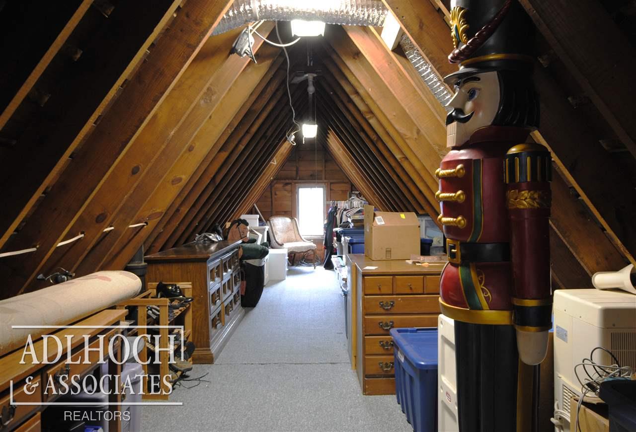 1328 Berkshire Road Grosse Pointe, MI 48230 - Photo 23 of 27