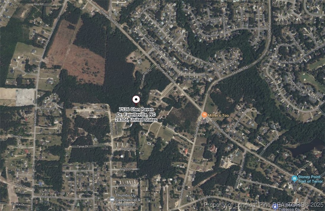 7536 Glen Raven Road Fayetteville, NC 28306 - Photo 3 of 15