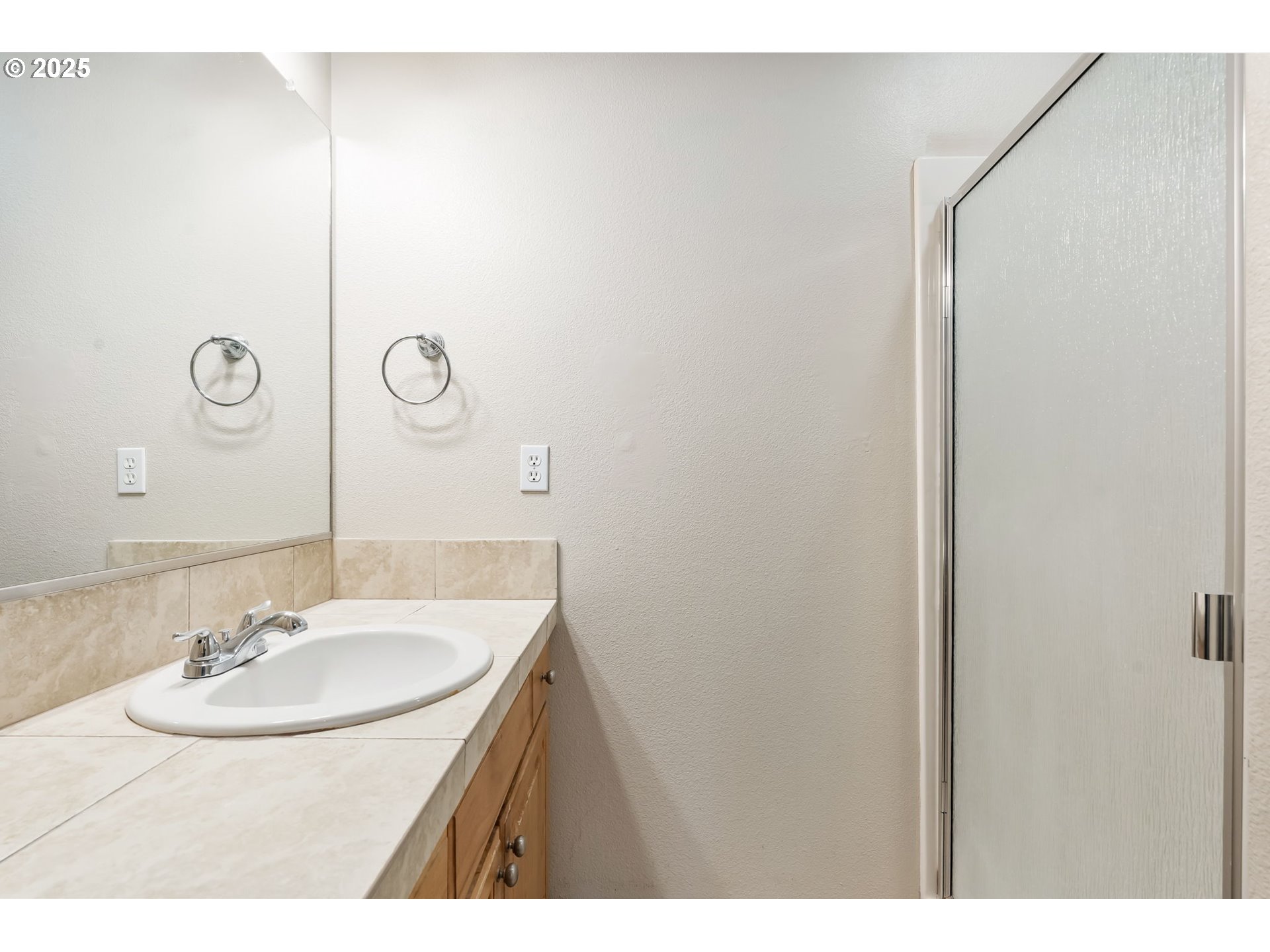 2833 Northeast Stapleton Road Vancouver, WA 98661 - Photo 19 of 33