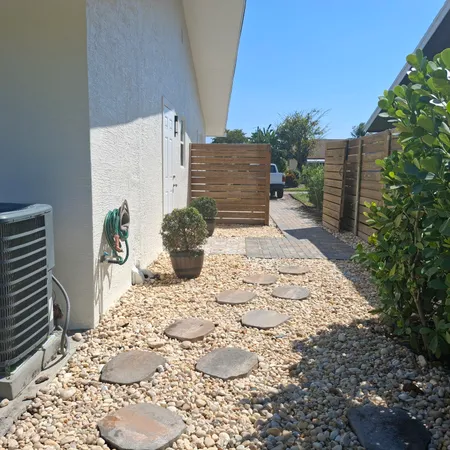 $2,350 | 1097 Wilkinson Road, Unit B, Lake Worth, FL 33462