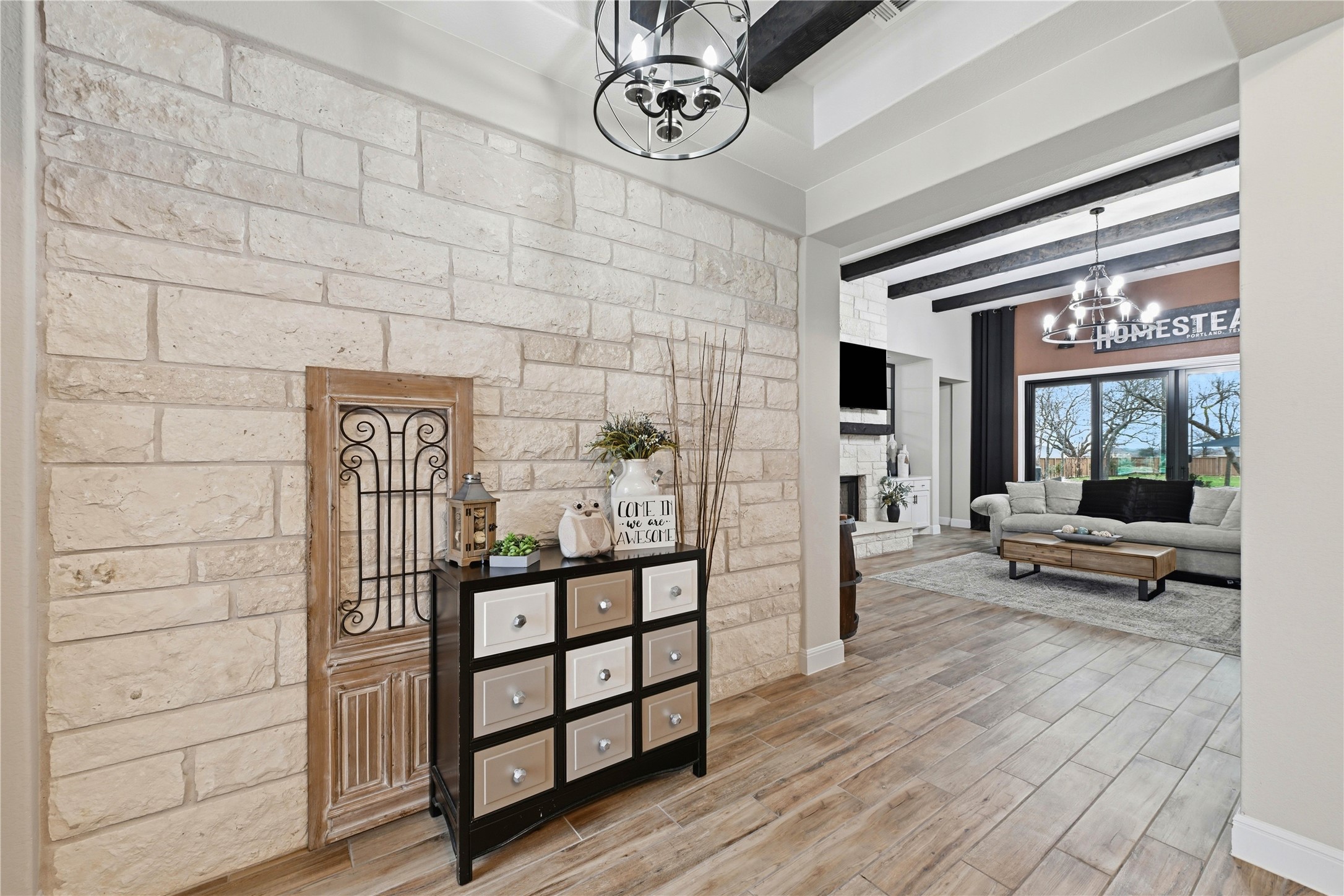 201 Miranda Way Georgetown, TX 78633 - Photo 5 of 40