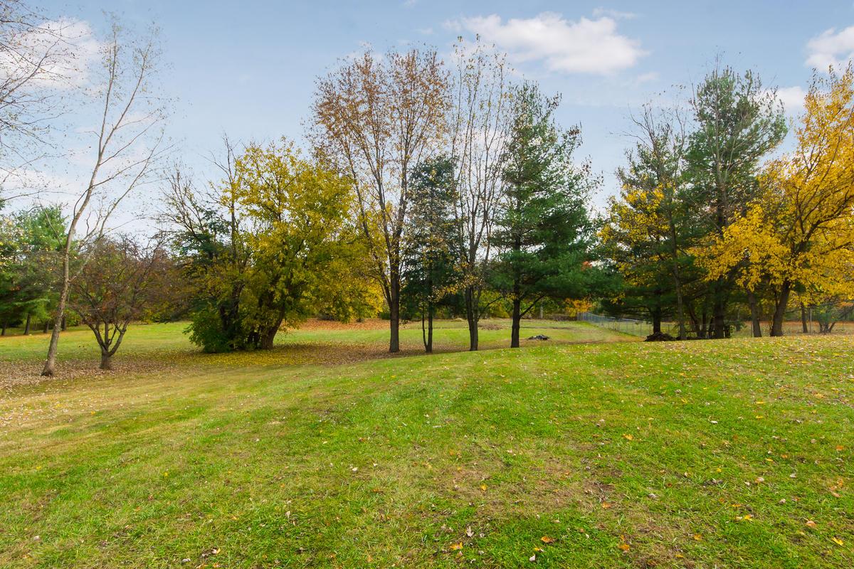 6716 Borror Road Grove City, OH 43123 - Photo 17 of 39