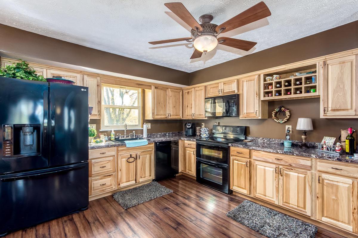 6716 Borror Road Grove City, OH 43123 - Photo 23 of 39