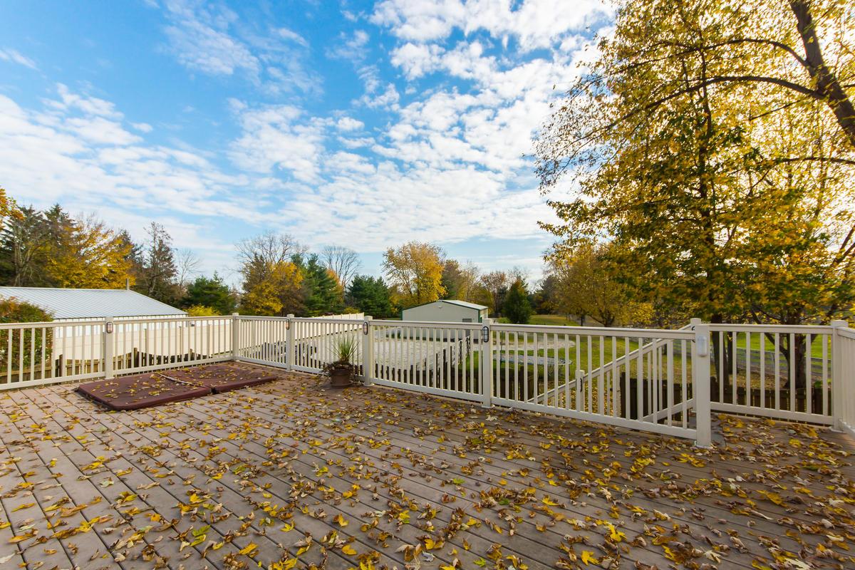 6716 Borror Road Grove City, OH 43123 - Photo 8 of 39