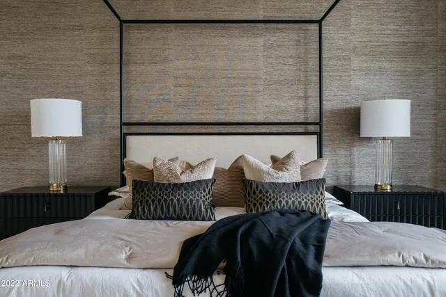 $20,000 | 27682 North 71st Street, Scottsdale, AZ 85266