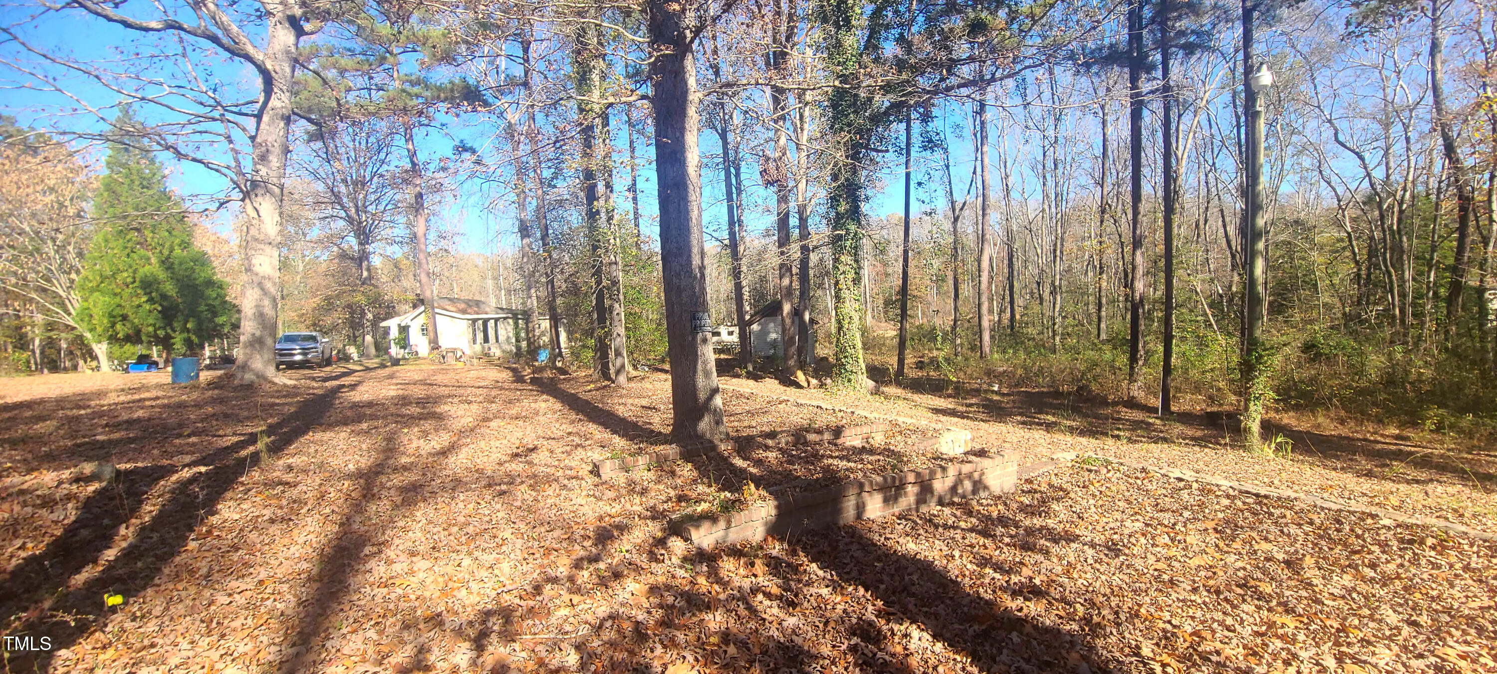 LAND3