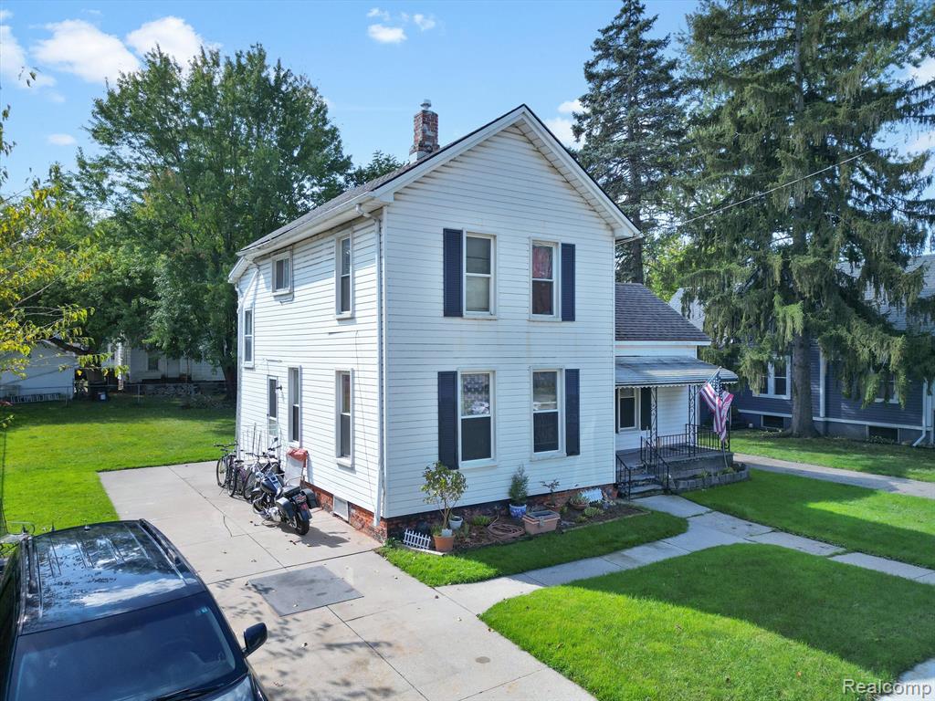 35 Hubbard Street Mount Clemens, MI 48043 - Photo 3 of 10
