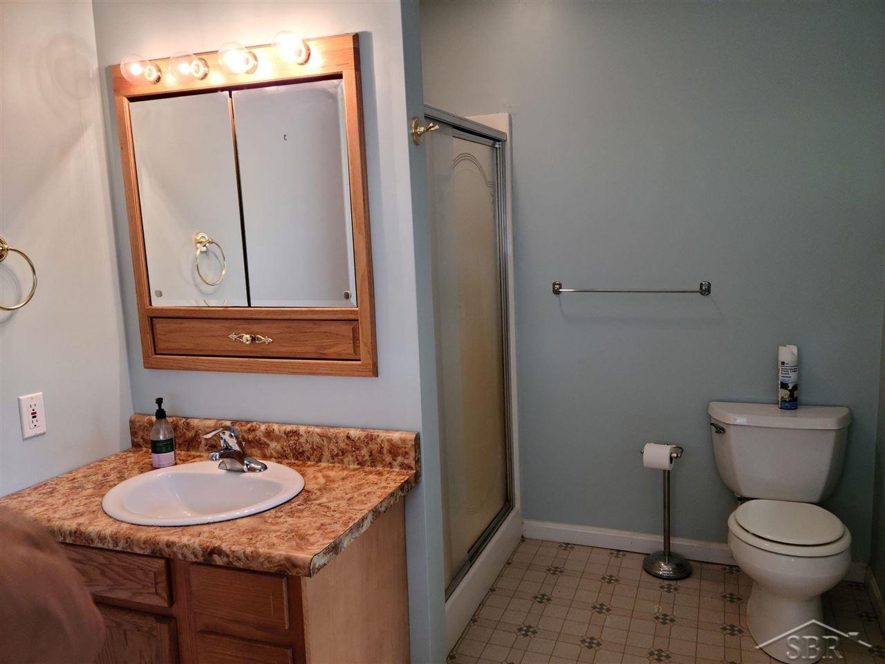 13710 Litchfield Road Montrose, MI 48457 - Photo 18 of 20 50051316-17.JPG