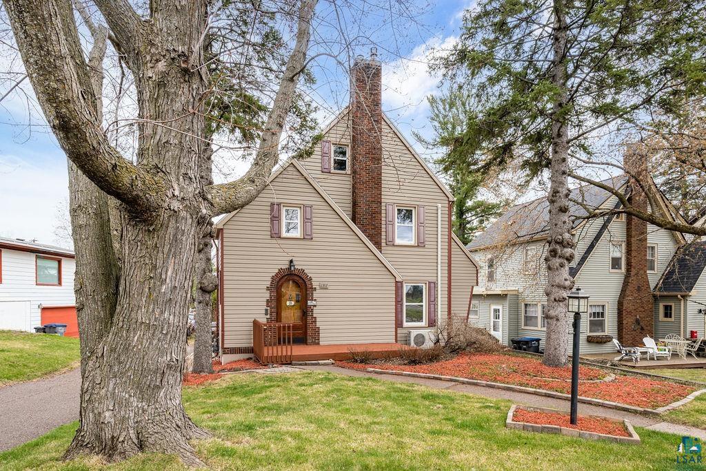 2312 East 8th Street Duluth, MN 55812 - Photo 1 of 44