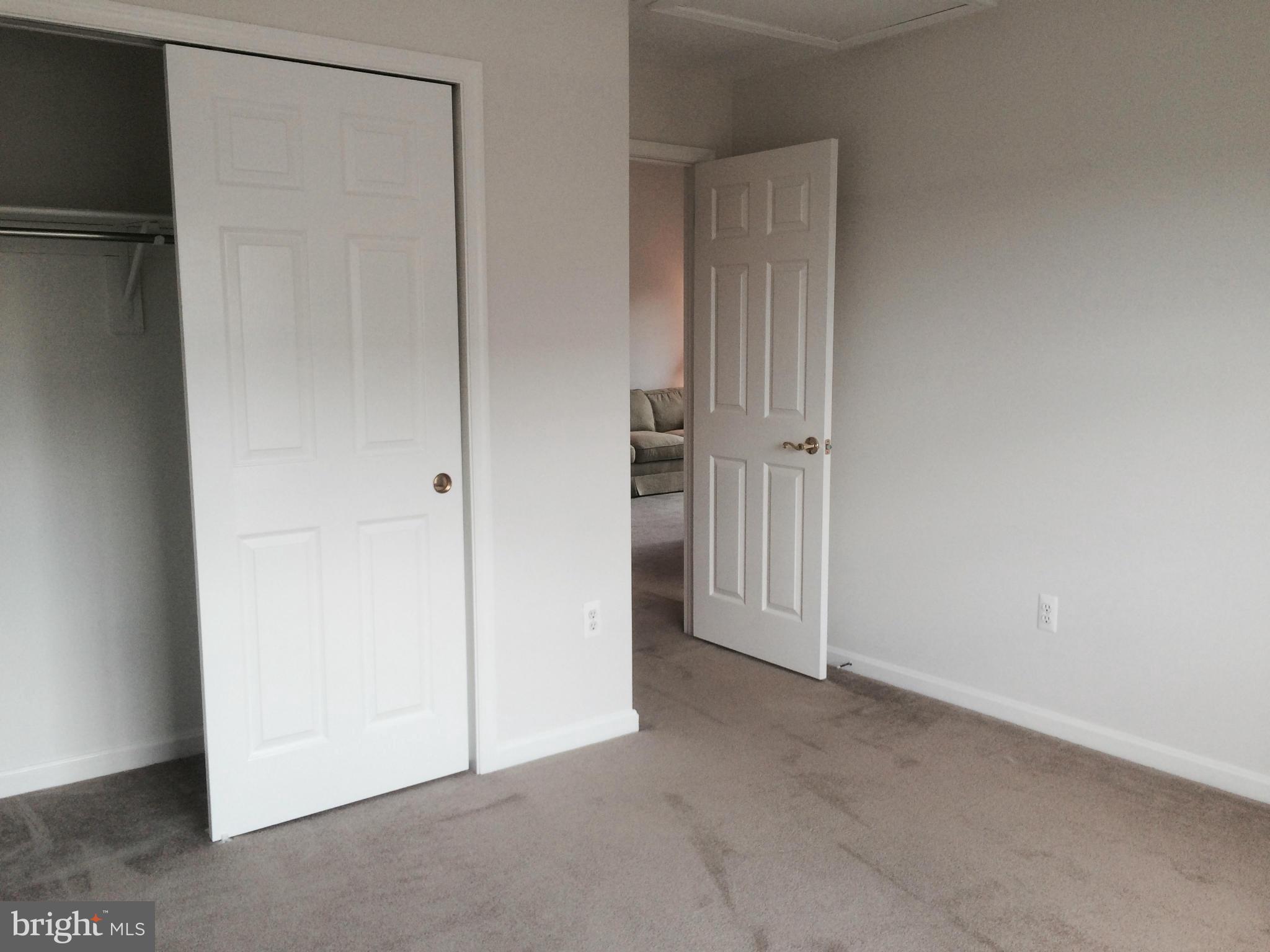 302 Ridgepoint Place, Unit 38 Gaithersburg, MD 20878 - Photo 12 of 26 Bedroom