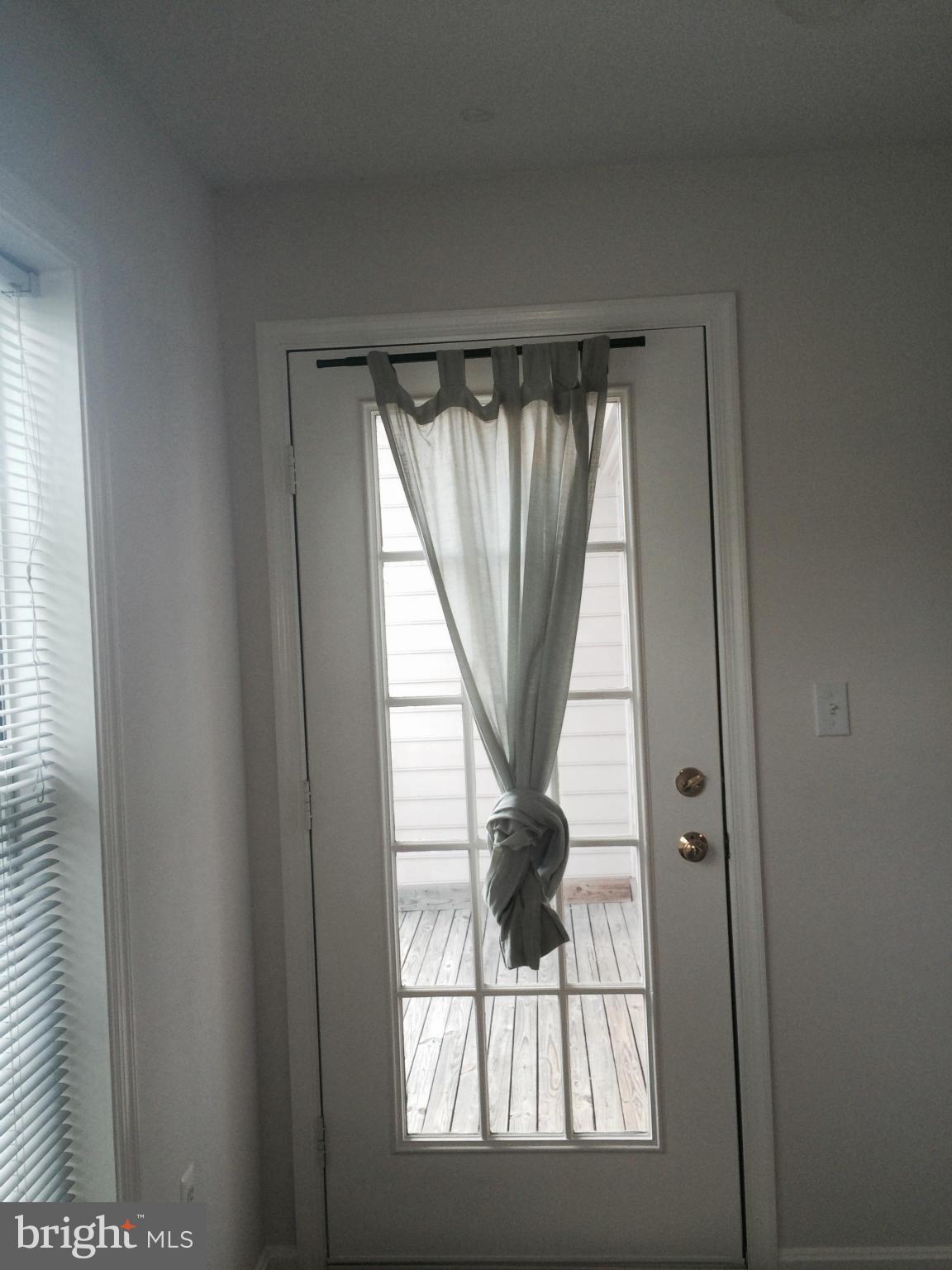 302 Ridgepoint Place, Unit 38 Gaithersburg, MD 20878 - Photo 16 of 26 Bedroom (Master)