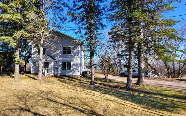 $585,000 | 908 East Skyline Parkway, Duluth, MN 55805