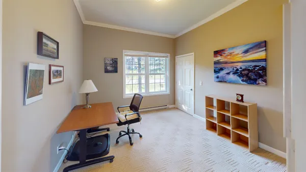 $585,000 | 908 East Skyline Parkway, Duluth, MN 55805