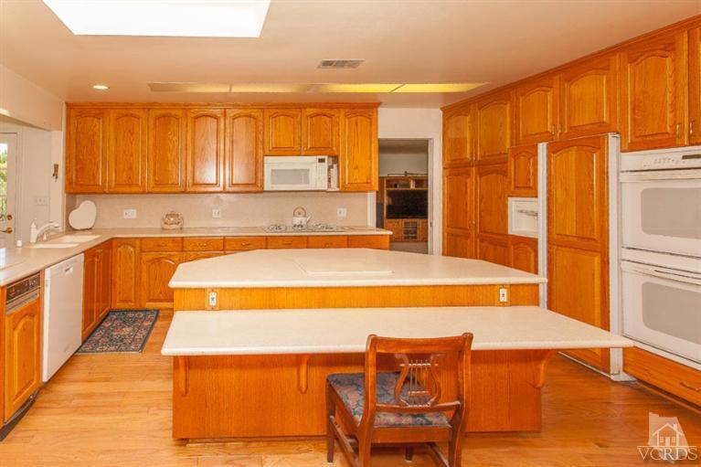 840 Irvine Road Simi Valley, CA 93065 - Photo 20 of 48 Additional Photo