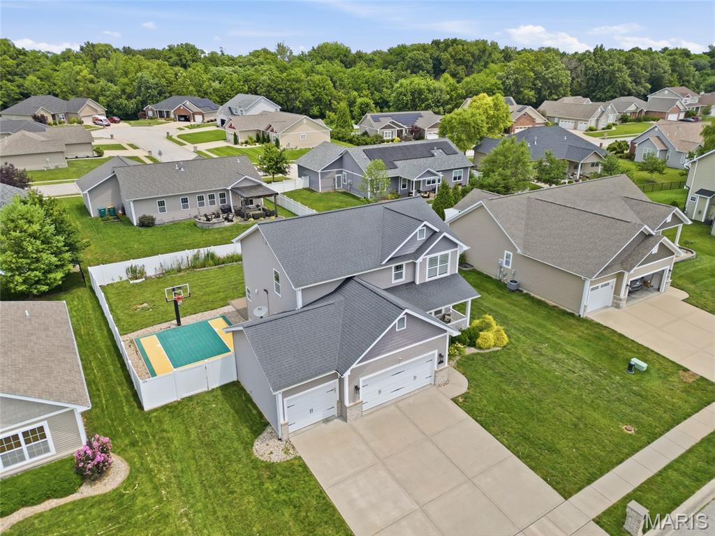 728 Longfellow Drive O'Fallon, IL 62269 - Photo 3 of 51