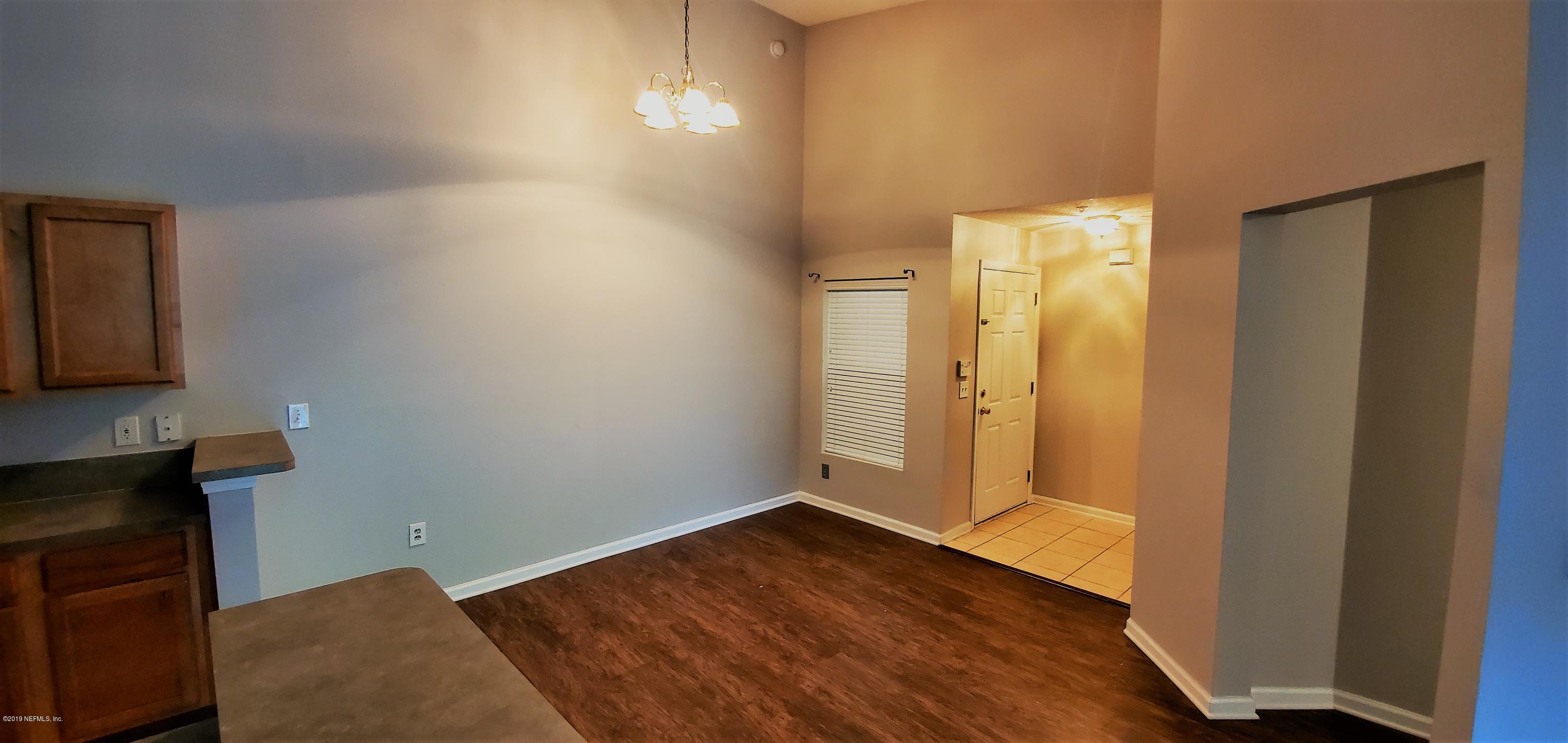 7920 Merrill Road, Unit 212 Jacksonville, FL 32277 - Photo 3 of 15 3