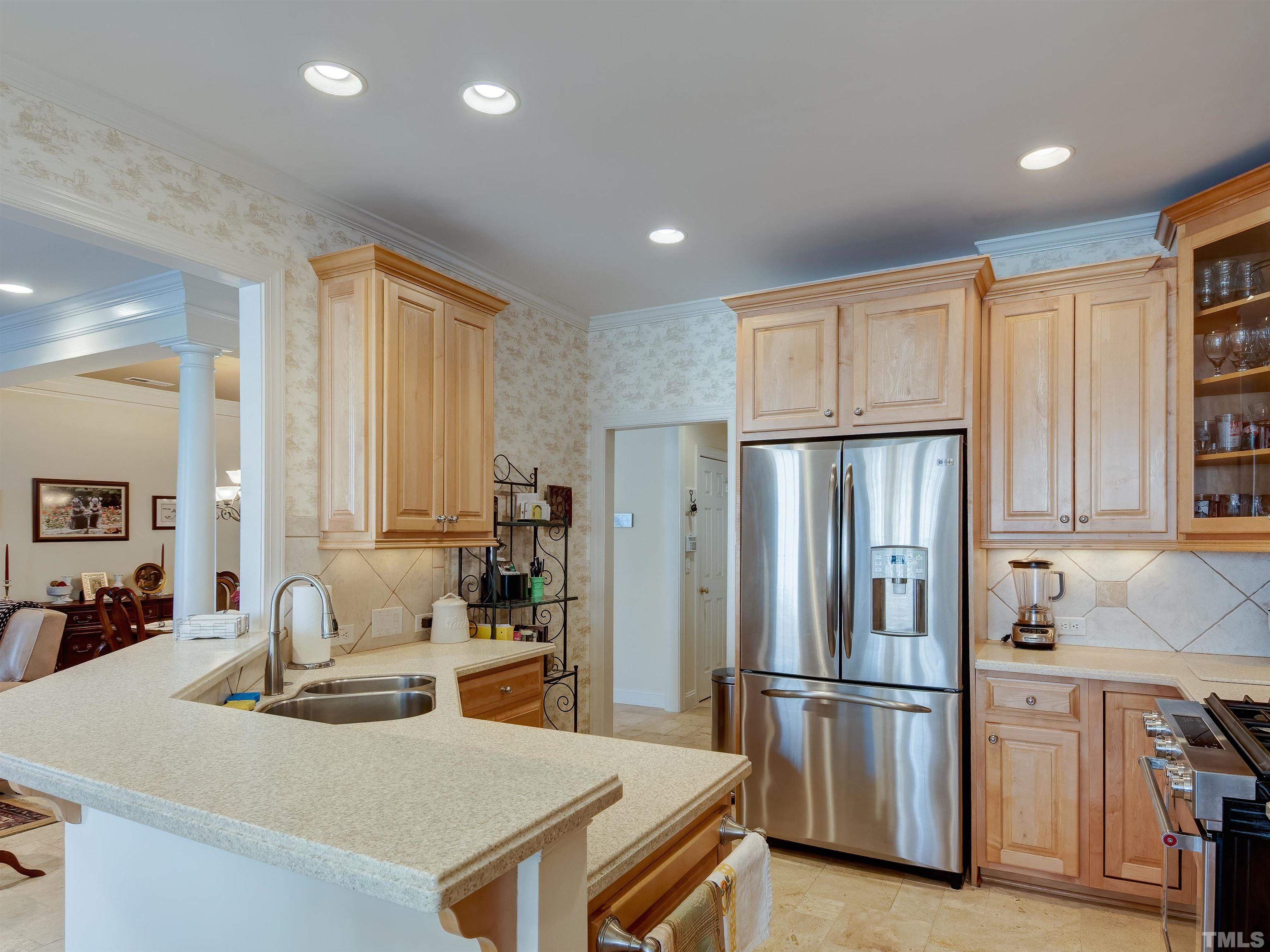 4002 Barton Park Place Raleigh, NC 27613 - Photo 11 of 28 Gallery Image 11