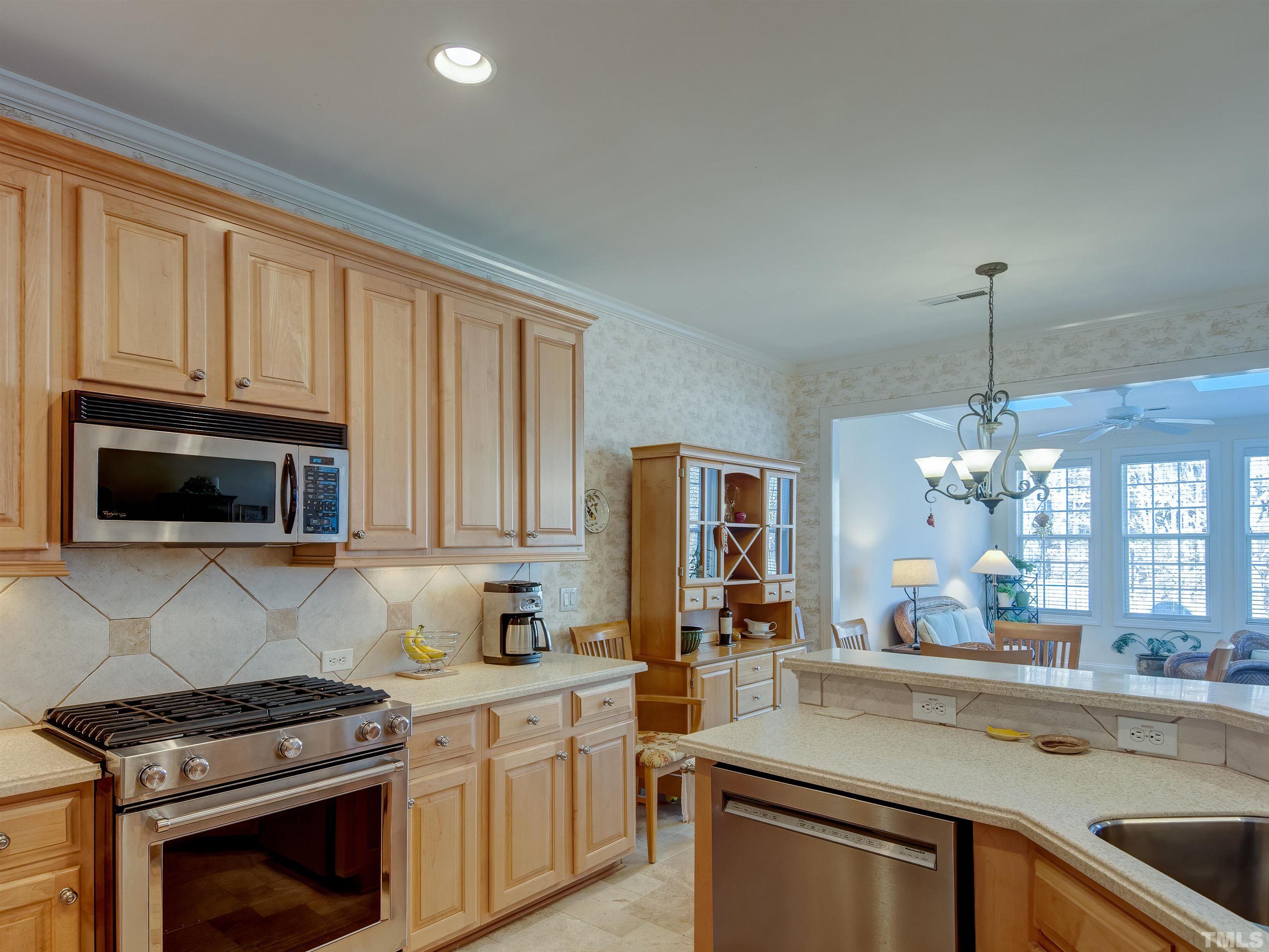 4002 Barton Park Place Raleigh, NC 27613 - Photo 12 of 28 Gallery Image 12