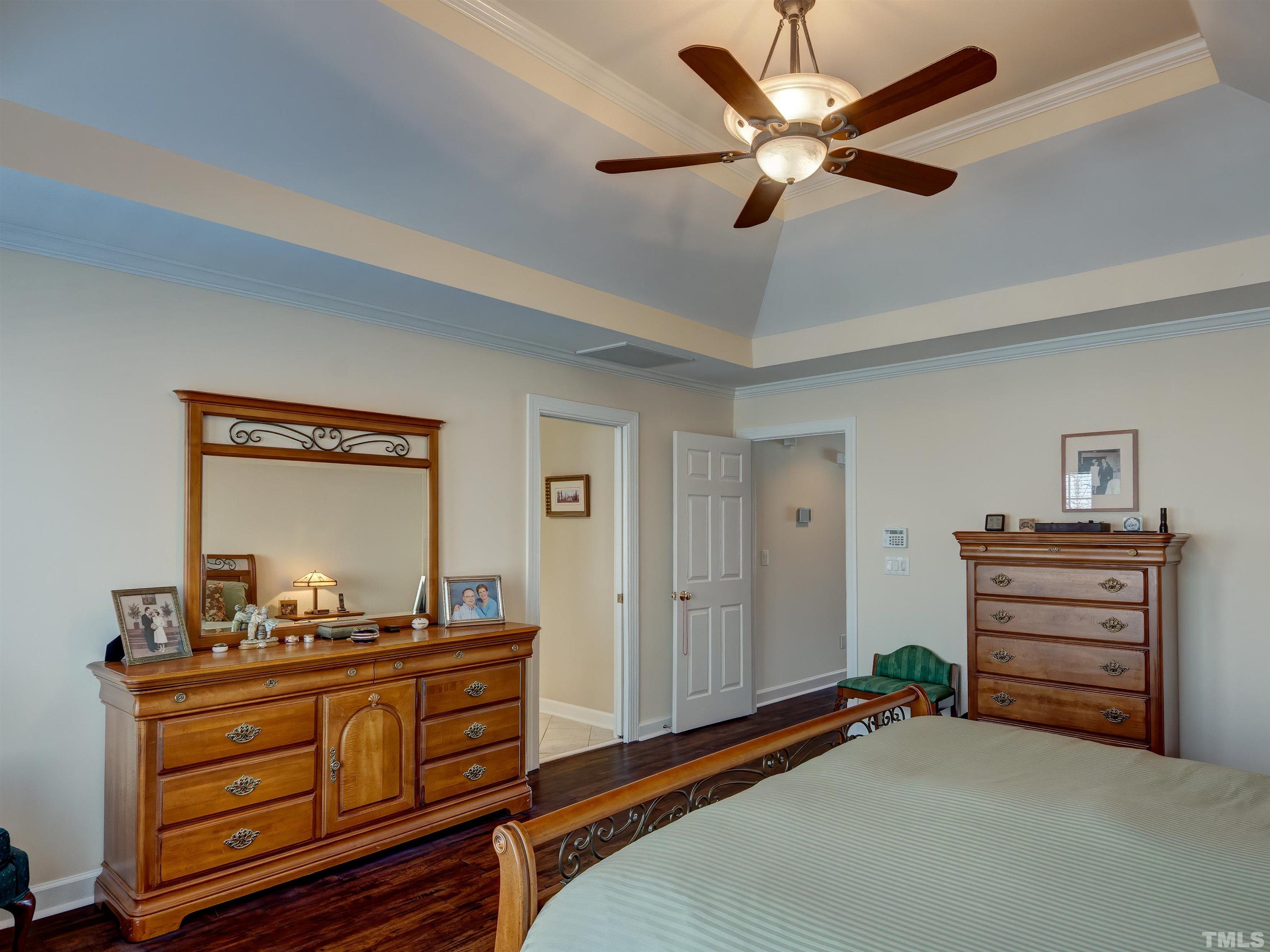 4002 Barton Park Place Raleigh, NC 27613 - Photo 18 of 28 Gallery Image 18