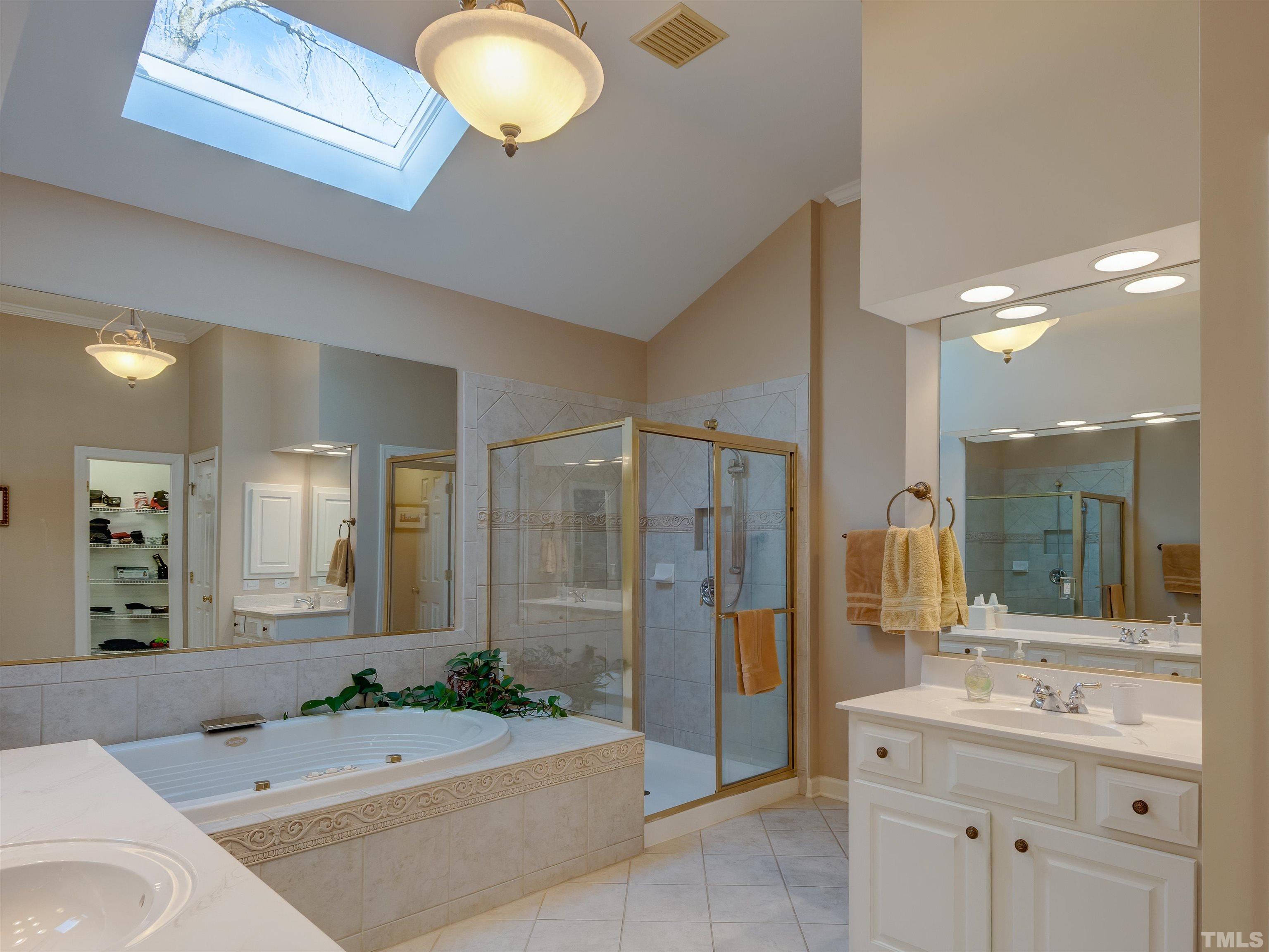 4002 Barton Park Place Raleigh, NC 27613 - Photo 19 of 28 Gallery Image 19