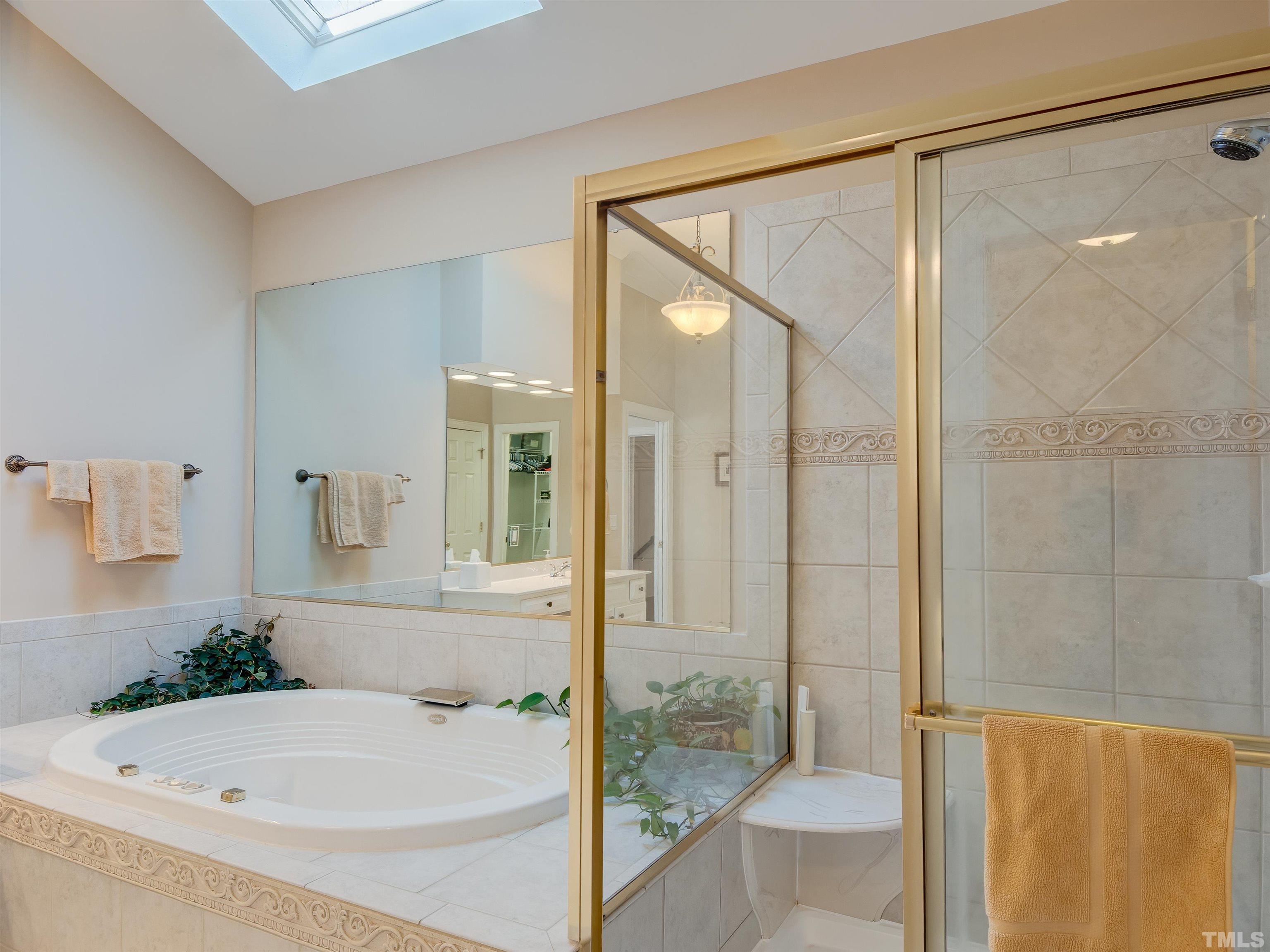 4002 Barton Park Place Raleigh, NC 27613 - Photo 20 of 28 Gallery Image 20