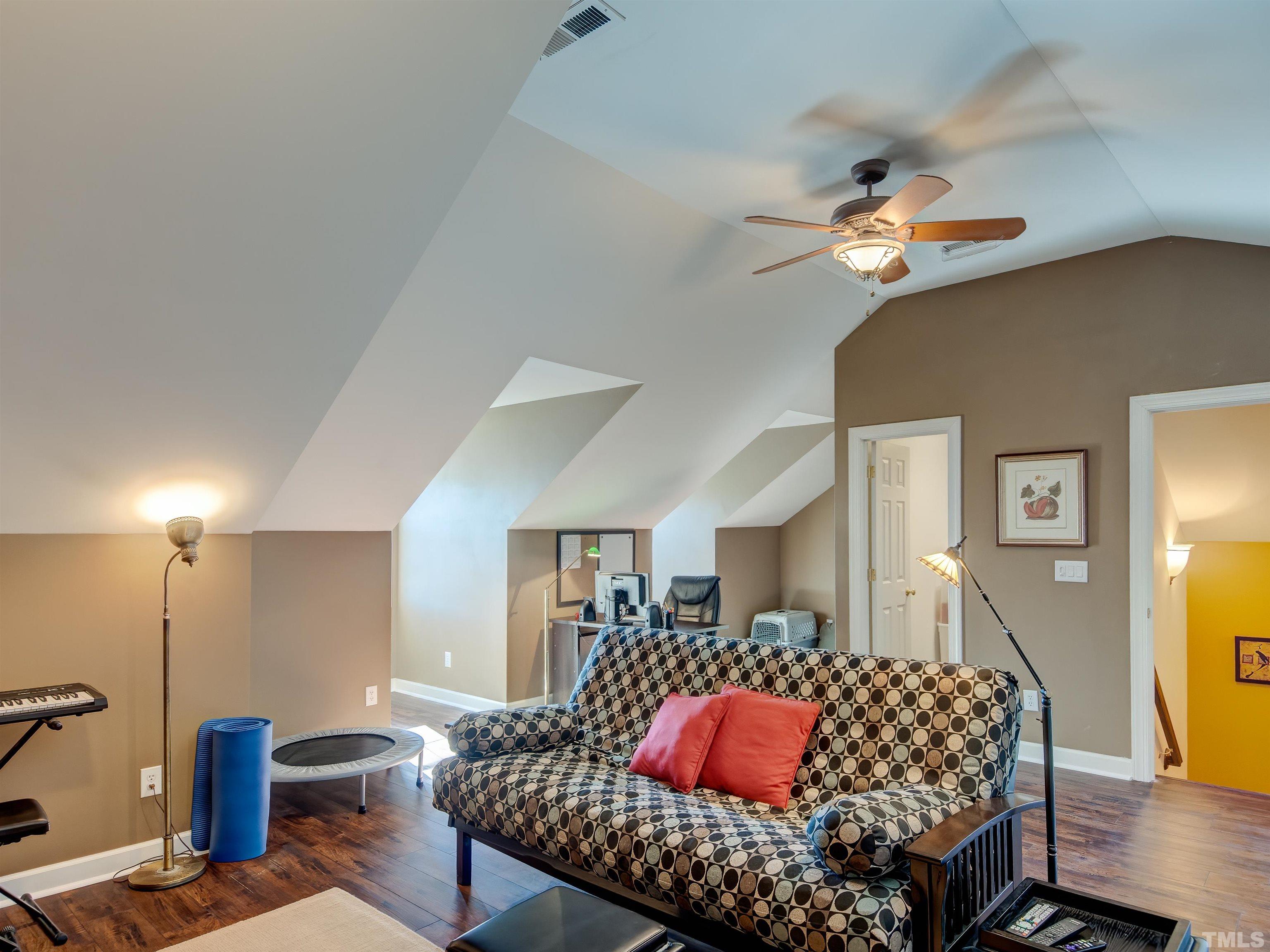 4002 Barton Park Place Raleigh, NC 27613 - Photo 26 of 28 Gallery Image 26