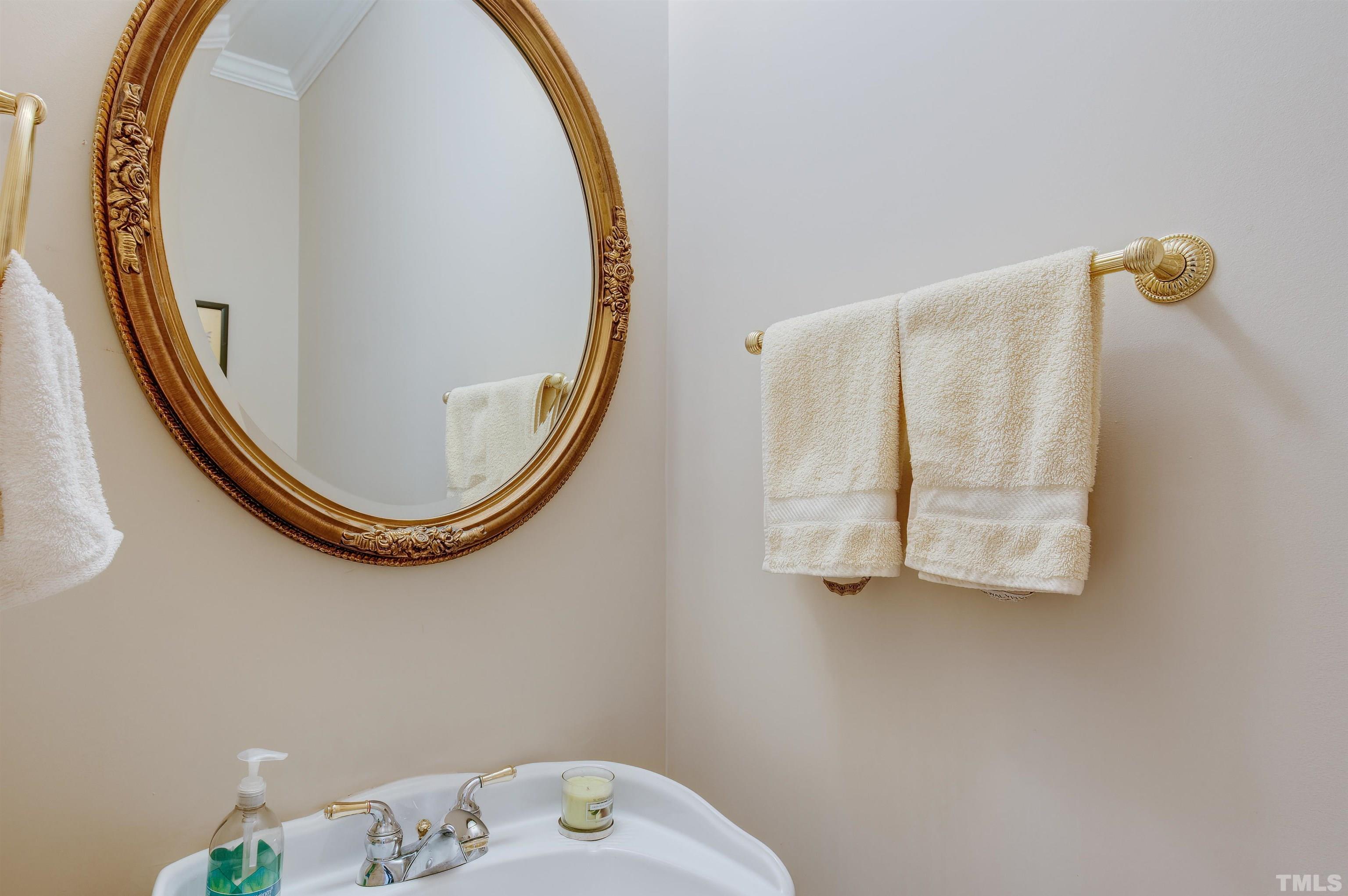 4002 Barton Park Place Raleigh, NC 27613 - Photo 6 of 28 Gallery Image 6