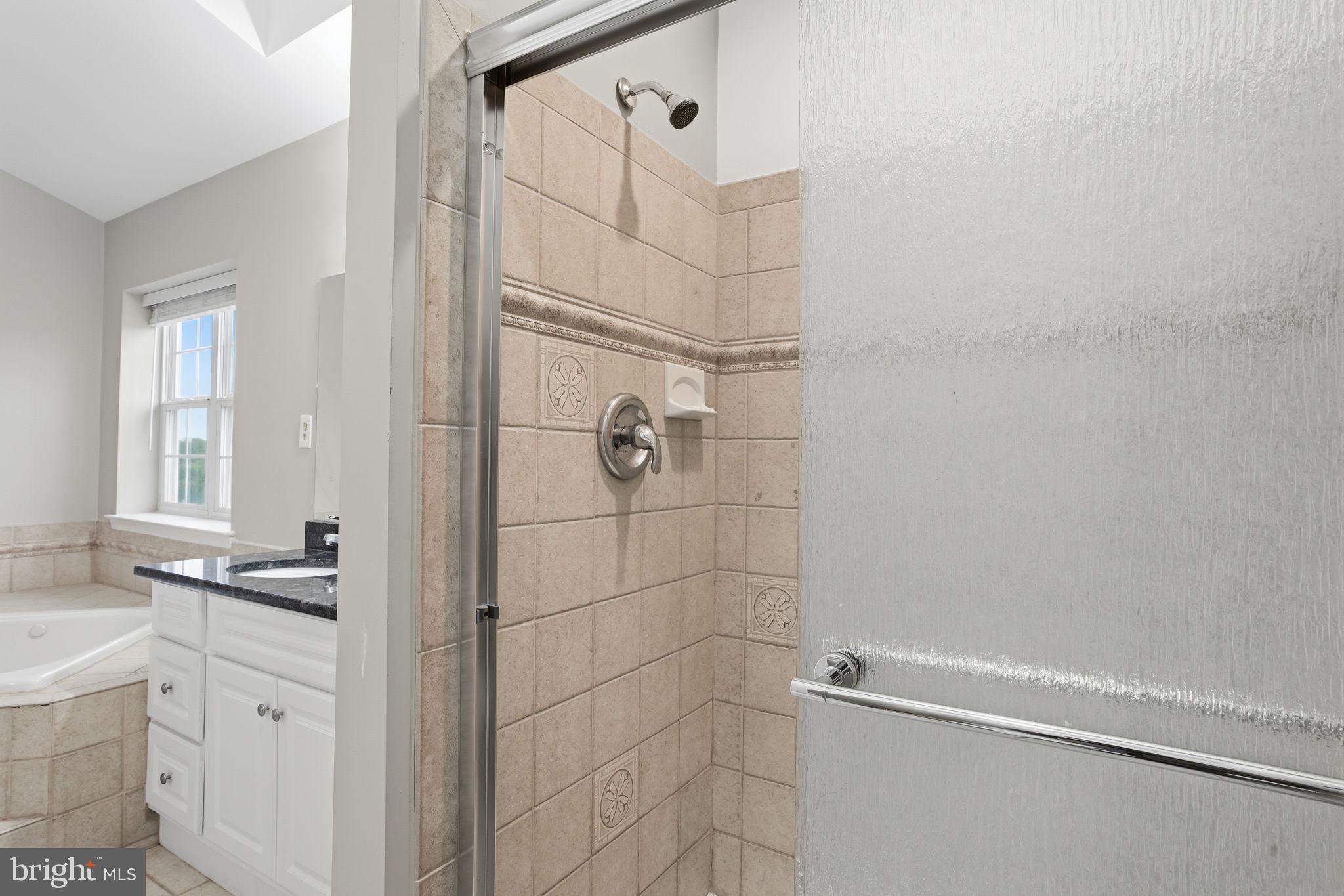 139 Statesman Road Chalfont, PA 18914 - Photo 26 of 64 a bathroom with a shower