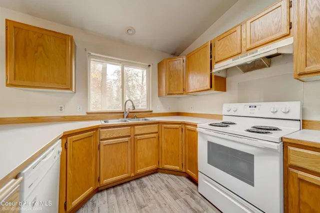 $517,300 | 208 Riverwood Court, Post Falls, ID 83854