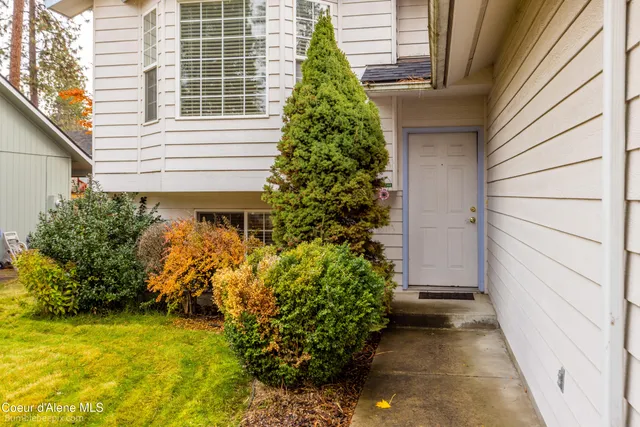 $517,300 | 208 Riverwood Court, Post Falls, ID 83854