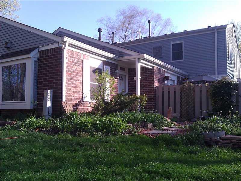 3968 Braddock Road, Unit 2 Indianapolis, IN 46268 - Photo 1 of 12 Gallery Image 1