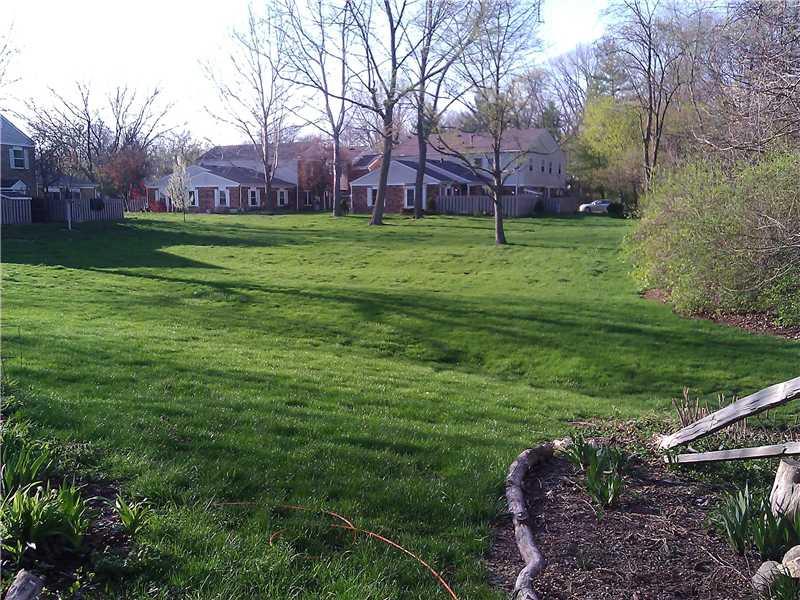 3968 Braddock Road, Unit 2 Indianapolis, IN 46268 - Photo 11 of 12 Gallery Image 11