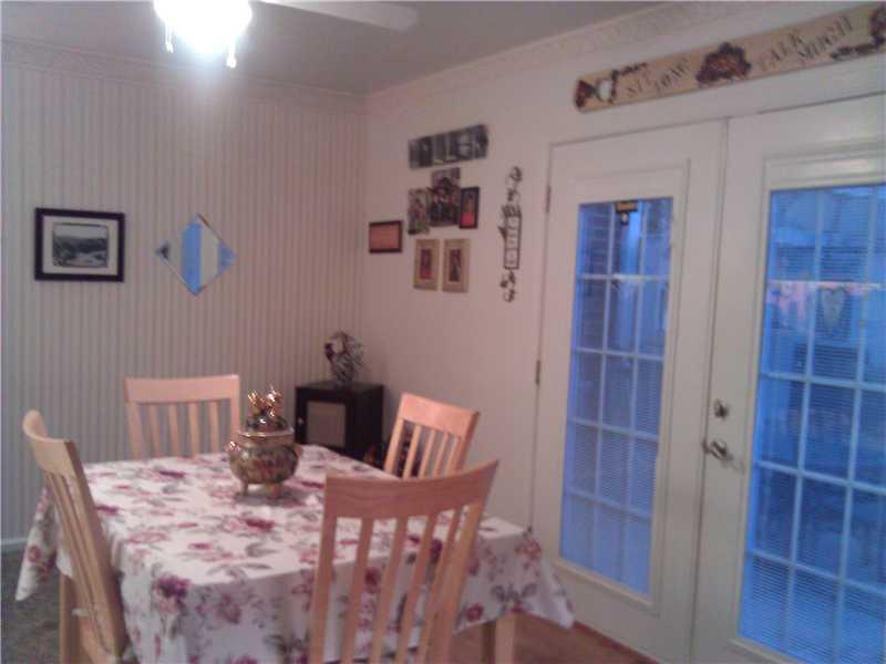 3968 Braddock Road, Unit 2 Indianapolis, IN 46268 - Photo 8 of 12 Gallery Image 8