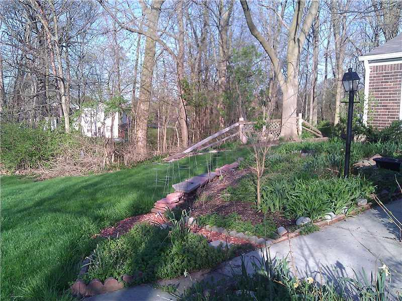3968 Braddock Road, Unit 2 Indianapolis, IN 46268 - Photo 10 of 12 Gallery Image 10