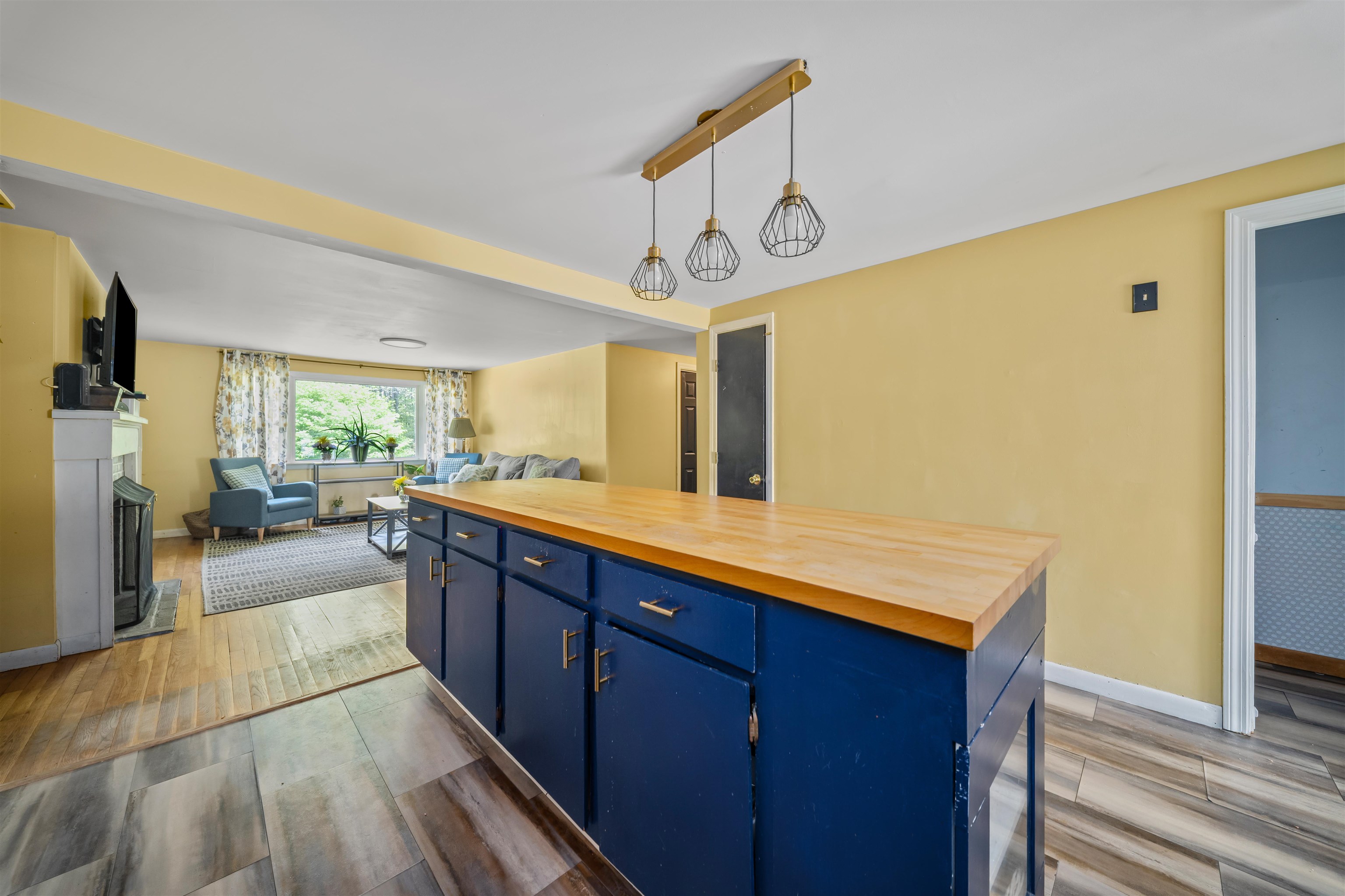 130 Tolend Road Barrington, NH 03825 - Photo 12 of 43 Gallery Image 12