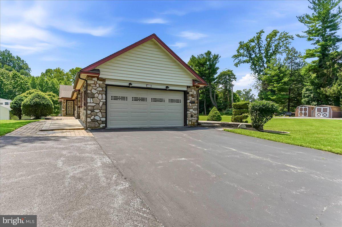 2732 Old Cedar Grove Road Broomall, PA 19008 - Photo 14 of 21