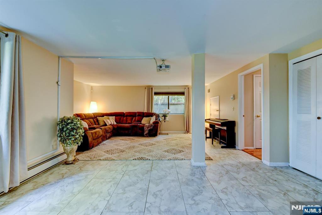 17 Independence Way Rockaway, NJ 07866 - Photo 45 of 48